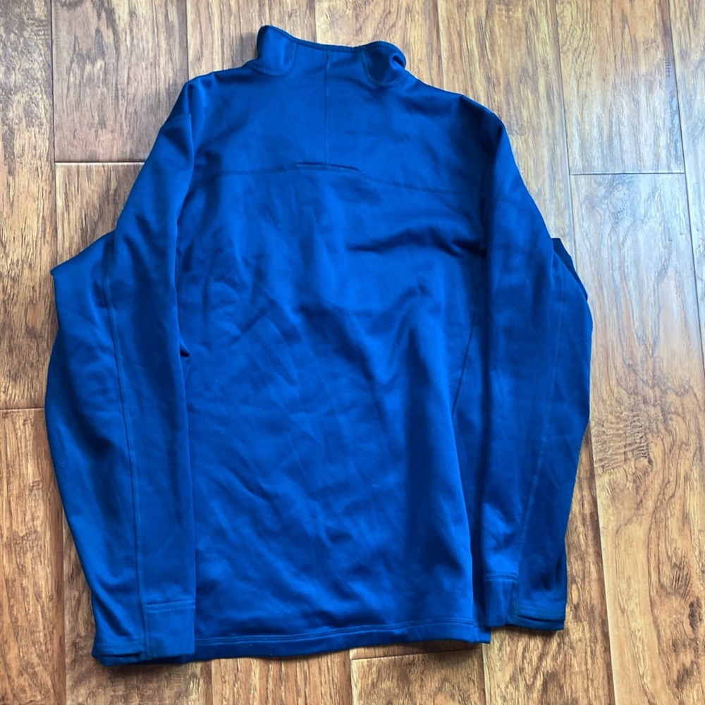 Patagonia Men's large Zip-Up Sweater in Deep Blue - Picture 2 of 3